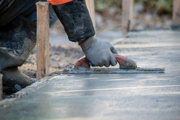 Best Concrete Slab Installation  in Deephaven, MN